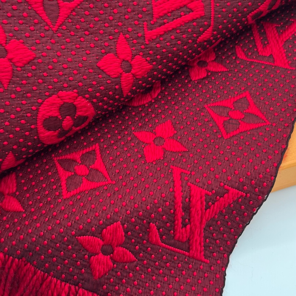 Louis Vuitton Red Wool Scarf Authentic 😍 - Picture 2 of 5